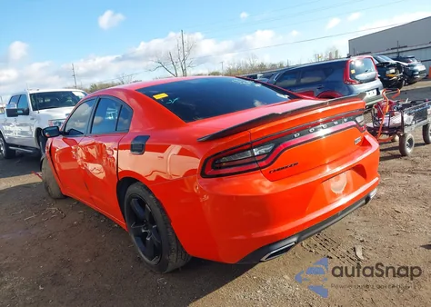 2017 Dodge Charger Se Rwd из США, поврежденный, VIN 2C3CDXBG3HH584085
